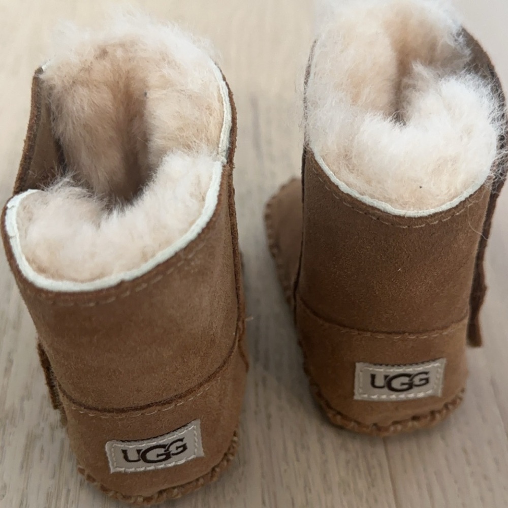 UGG Kids Chestnut Mini Shearling Boots